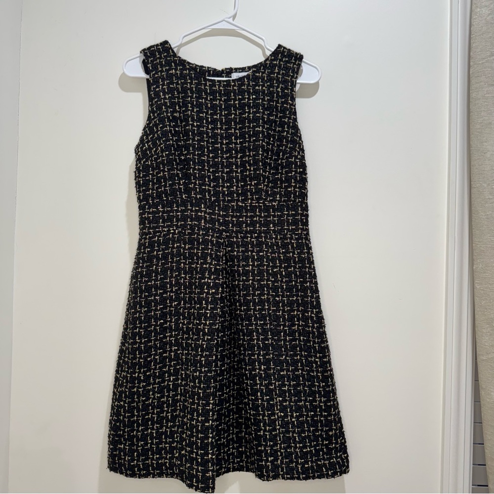 Liz Claiborne Woman's Black and Gold Tweed‎ Sleeveless A-line Dress Size 4
